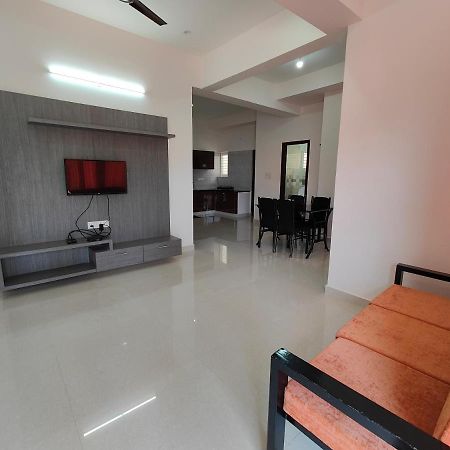 Meer Stay - Premium Service Apartments Vanivilasa Puram Exterior photo