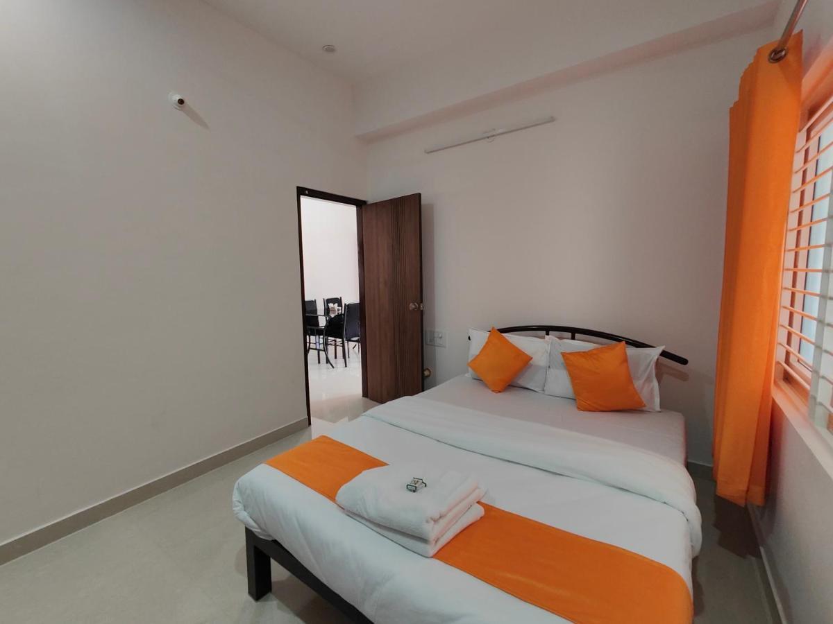 Meer Stay - Premium Service Apartments Vanivilasa Puram Exterior photo