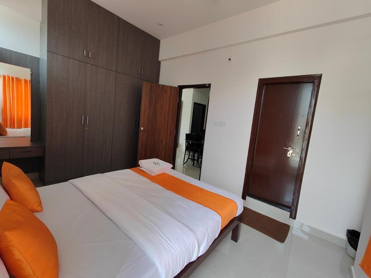 Meer Stay - Premium Service Apartments Vanivilasa Puram Exterior photo